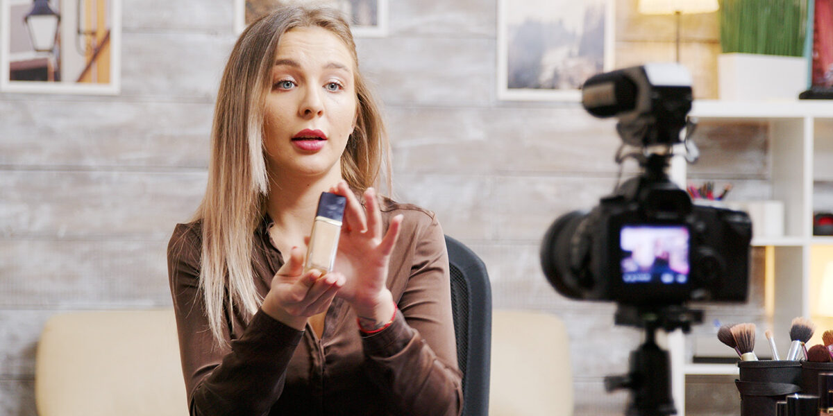 Product Video Girl Banner